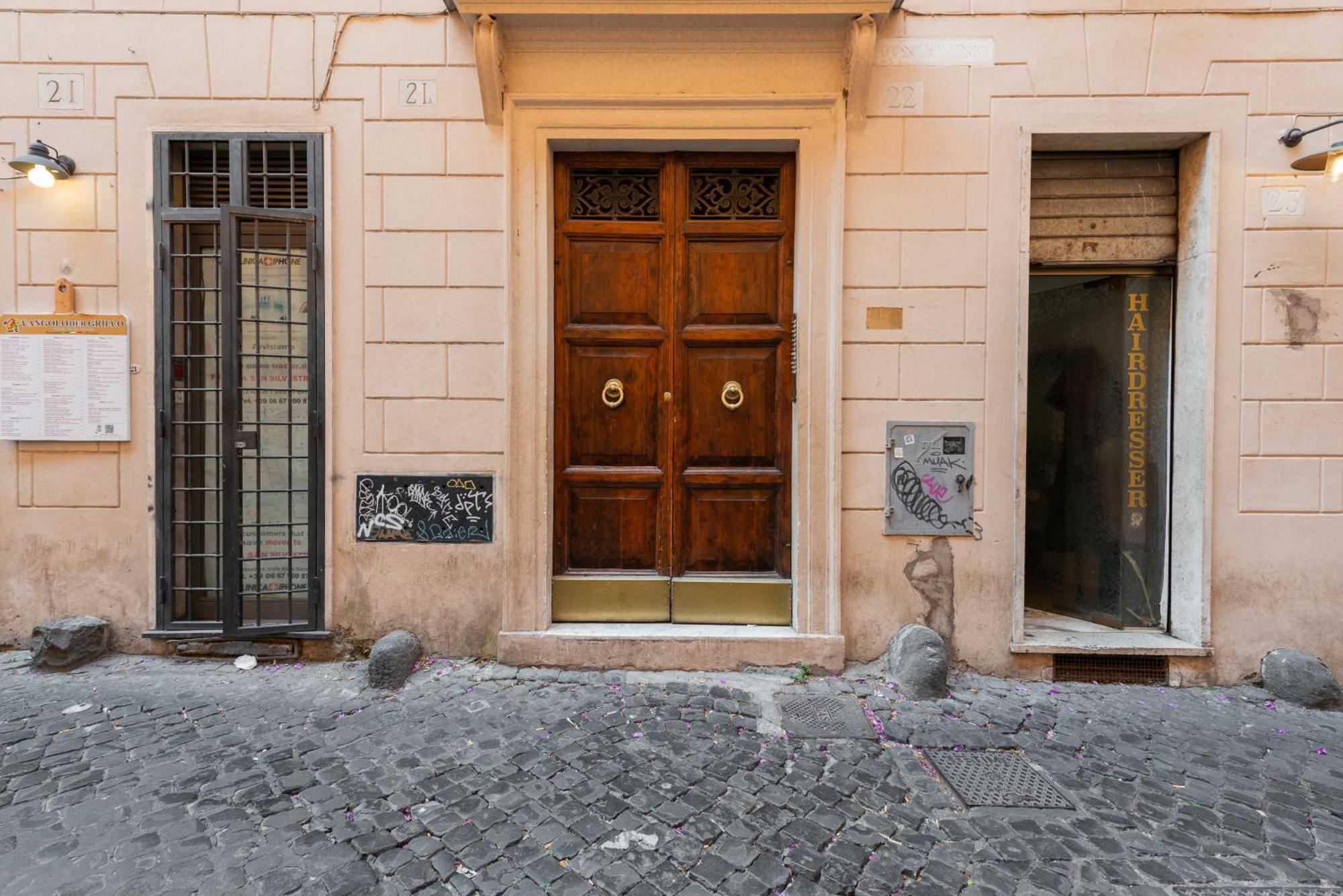 My Trevi Suite & Apartment روما المظهر الخارجي الصورة